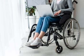 Conoce cómo postular al bono de $214.000 que entrega el Estado de Chile a personas con discapacidad