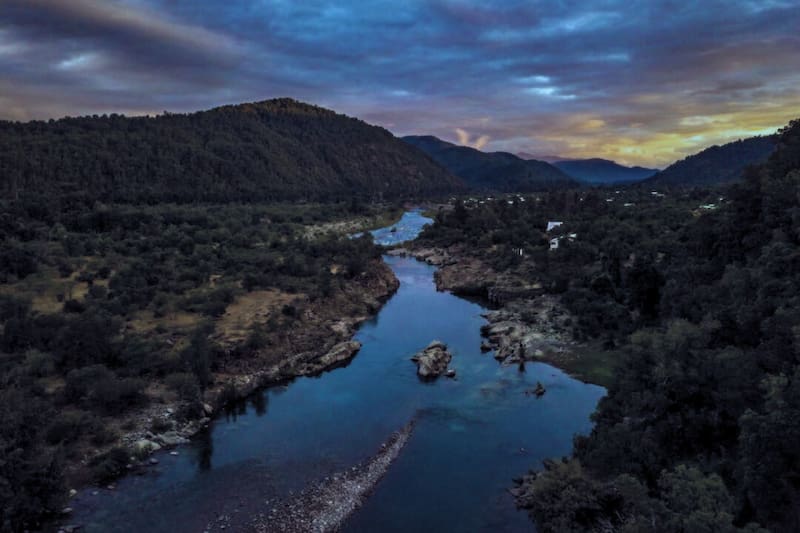 Localizado en el entorno natural de las Cabañas Altos de Pejerrey. Créditos: @altos_de_pejerrey vía Instagram.