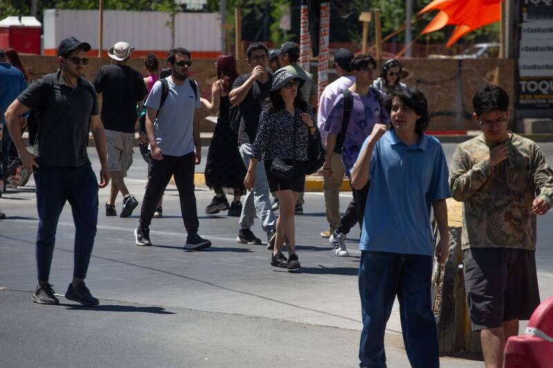Las mínimas van a bordear los 14° C, mientras que las máximas los 34° C.
Créditos: Aton.