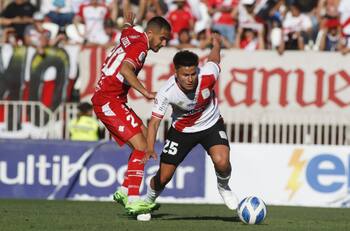 Sigue el Clásico: Curicó Unido y Ñublense se disputan el fichaje de figura de Cobreloa