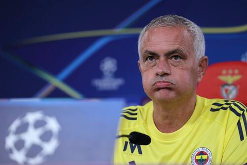 Mourinho explota en Fenerbahçe mientras Alexis Sánchez aún no encuentra club