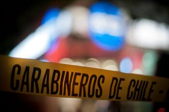 VIDEO | Violento asalto armado a clientes en pub fue registrado por cámaras de seguridad