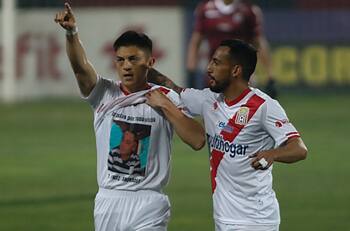 Los olvidados "refuerzos estrellas" de Colo Colo que dejaron el club y nadie se dio cuenta