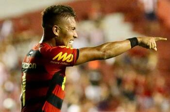 VIDEO | Volvió el "Búfalo": Javier Parraguez entregó la asistencia de la victoria en Sport Recife