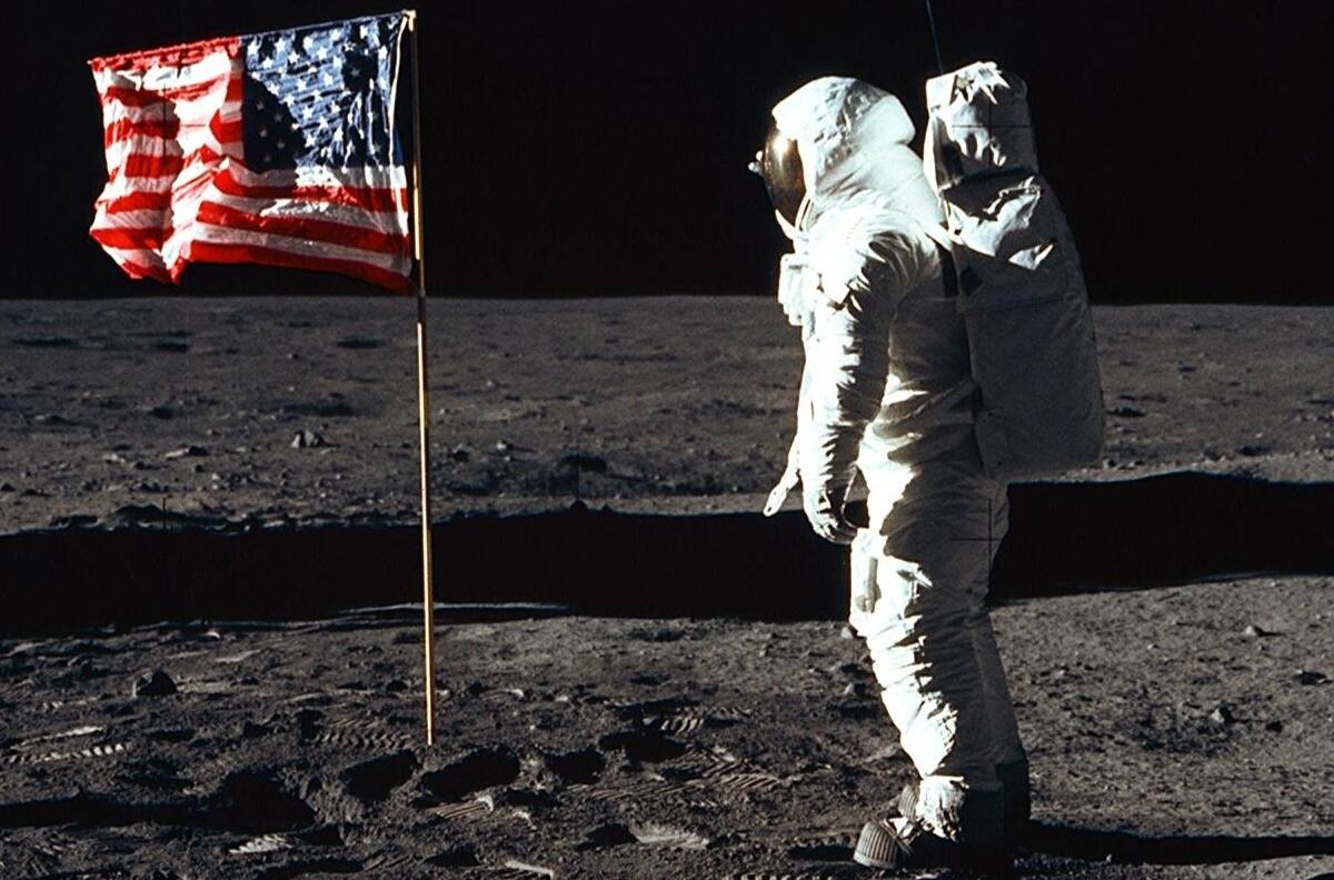 Efemérides 20 de julio: ¿Qué hechos marcaron la historia un día como hoy en Chile y el mundo?