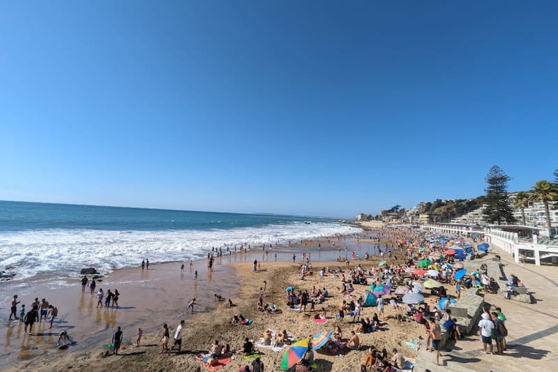 La zona es apta para el baño, por lo que es perfecta para darse un chapuzón en verano. Créditos: Google Maps.