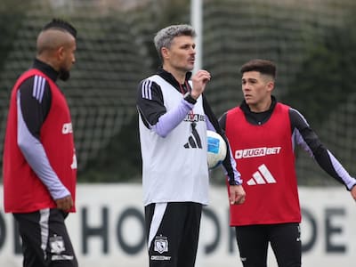 Los 3 juveniles de Colo Colo que jugaron en los primeros amistosos dirigidos por Fernando Ortiz