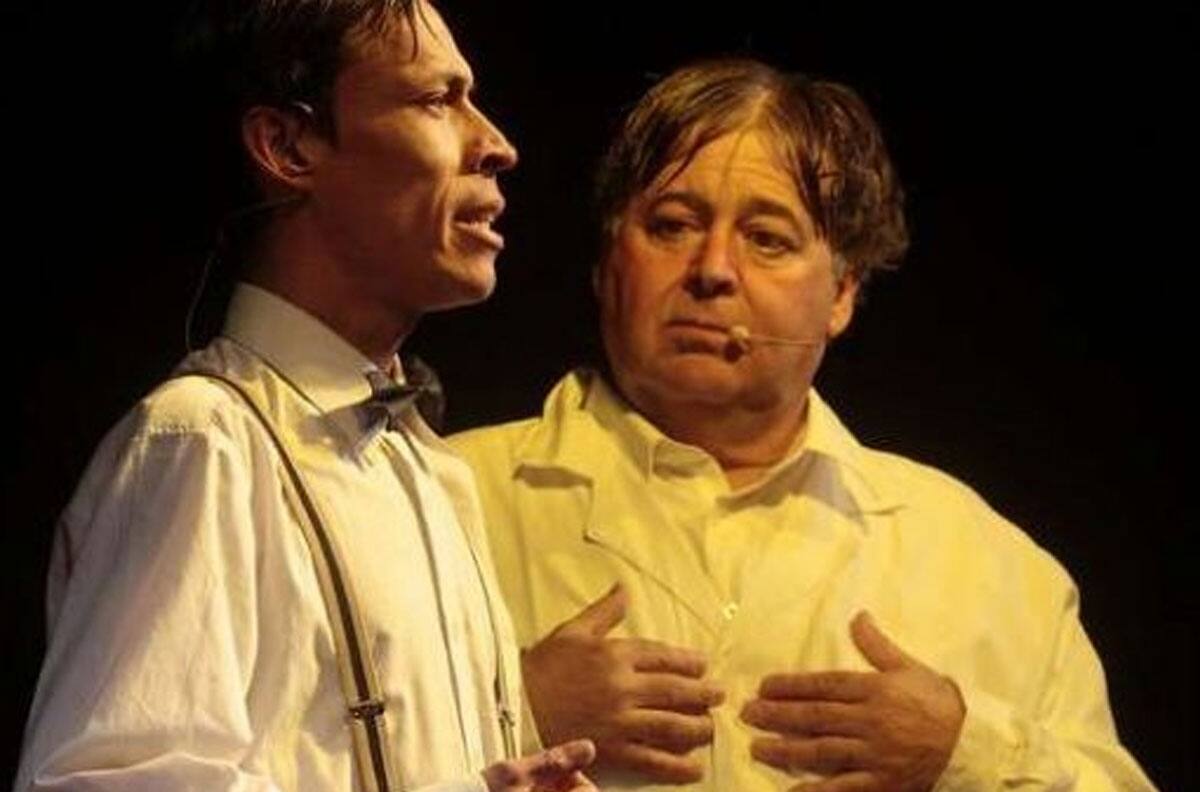 Ernesto Belloni maquilla a la Tía Carlina con "un humor contingente" para nuevo show vía streaming