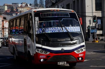 Paro de micros afectará a 17 recorridos en Valparaíso: podría extenderse hasta marzo