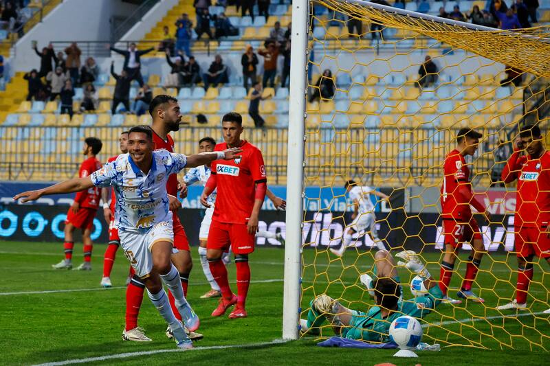 Everton derrotó a Huachipato.