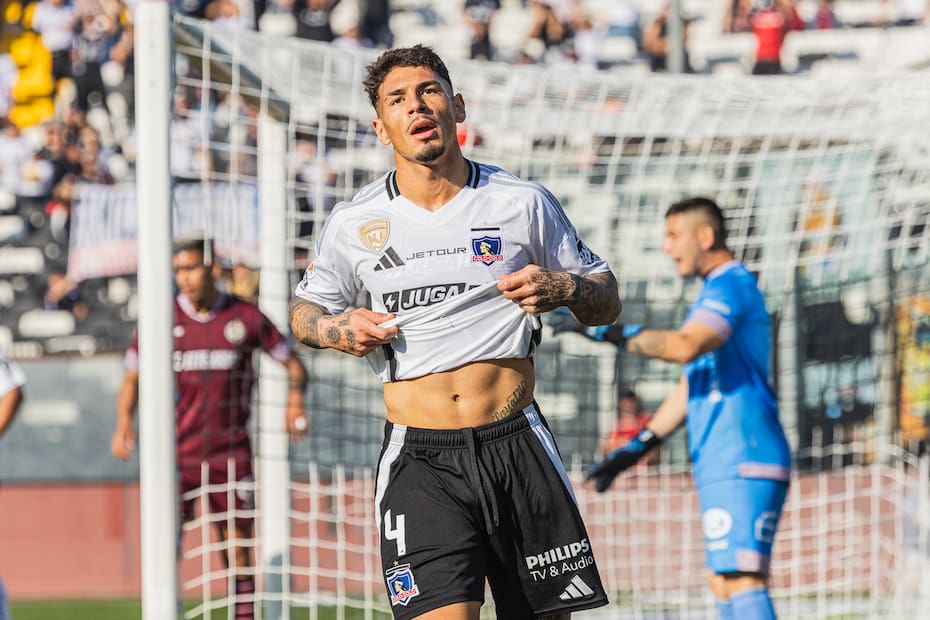 Alan Saldivia en el partido de Colo Colo frente a Deportes La Serena por la Liga de Primera 2025. Foto: Felipe Escobedo