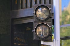 Cortes de luz en Santiago este sábado 4 de abril: uno afectará las cercanías del Costanera Center