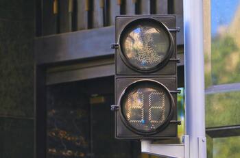 Cortes de luz en Santiago este sábado 4 de abril: uno afectará las cercanías del Costanera Center