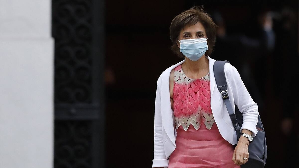 Paula Daza indicó que una tercera dosis es "probable" y anunció eventuales cambios al Plan Paso a Paso