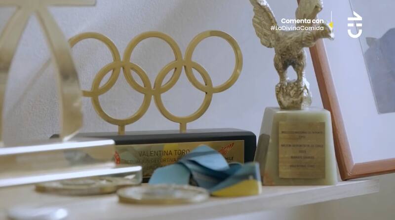 Valentina Toro mostró sus trofeos.