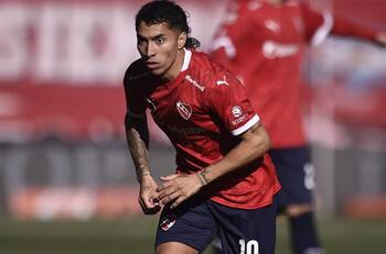 Luciano Cabral se aleja del fútbol chileno