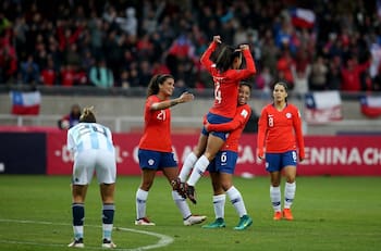 La Roja Femenina vs Argentina: ¿Dónde ver EN VIVO el amistoso previo al repechaje mundialista?