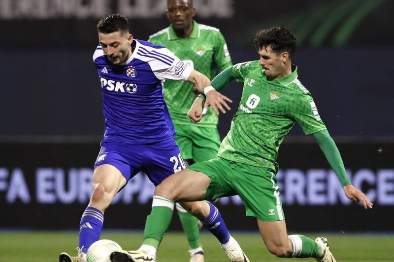 Real Betis quedó eliminado de Conference League tras empatar ante Dinamo Zagreb.