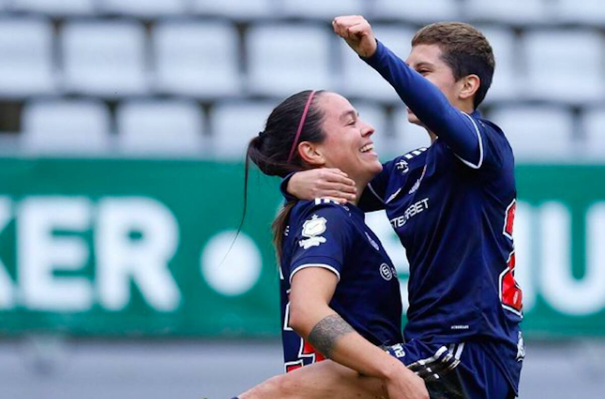 La U. de Chile arrasó con Deportes Temuco y lidera el Grupo B en la primera fecha