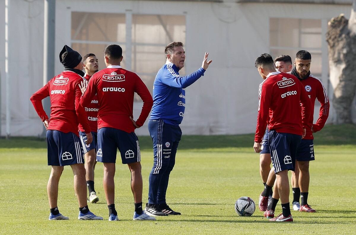 Eduardo Berizzo confirmó quién será el arquero de La Roja ante Túnez