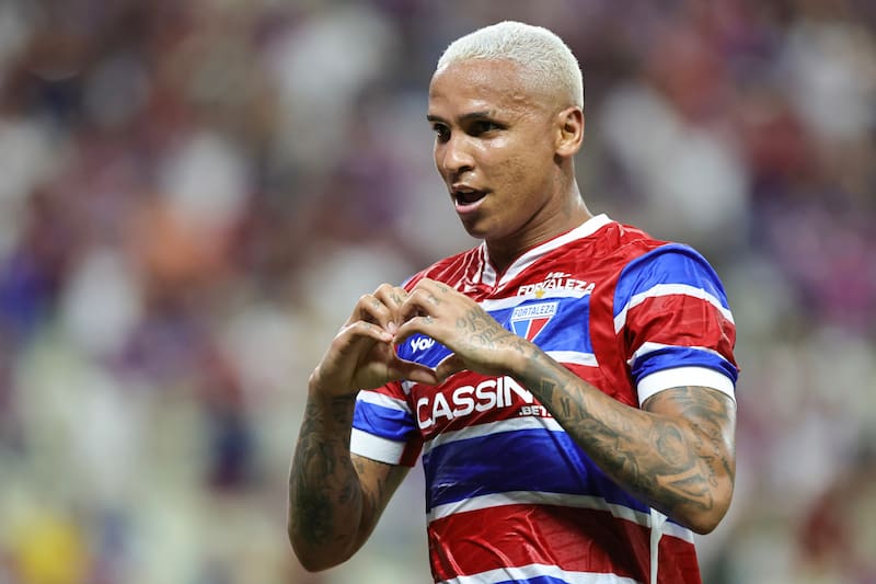 Deyverson asoma como una de las amenazas en el ataque del Leao do Pici.