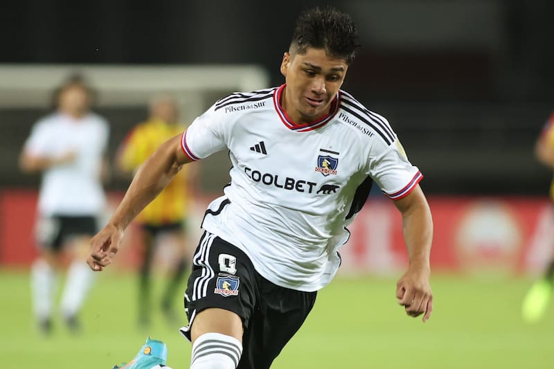 Damián Pizarro comandará la ofensiva de Colo Colo ante Boca Juniros