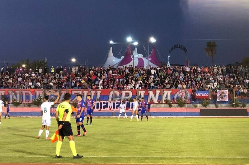 El cuadro azulgrana vive una complicada crisis económica.