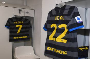 ¿Irán los chilenos? Inter de Milán confirmó su formación para duelo ante Sampdoria