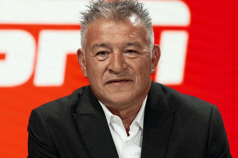 Señala que a los jugadores albos le falta carácter. Foto: ESPN.