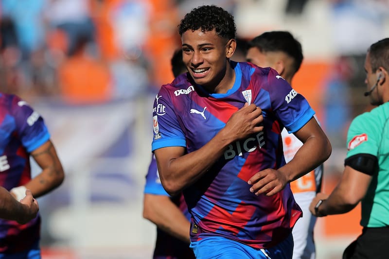 está de vuelta en Universidad Católica.