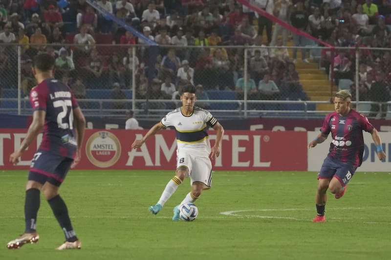 Boca Juniors pasó una noche complicada en Venezuela. Crédito: @BocaJrsOficial.