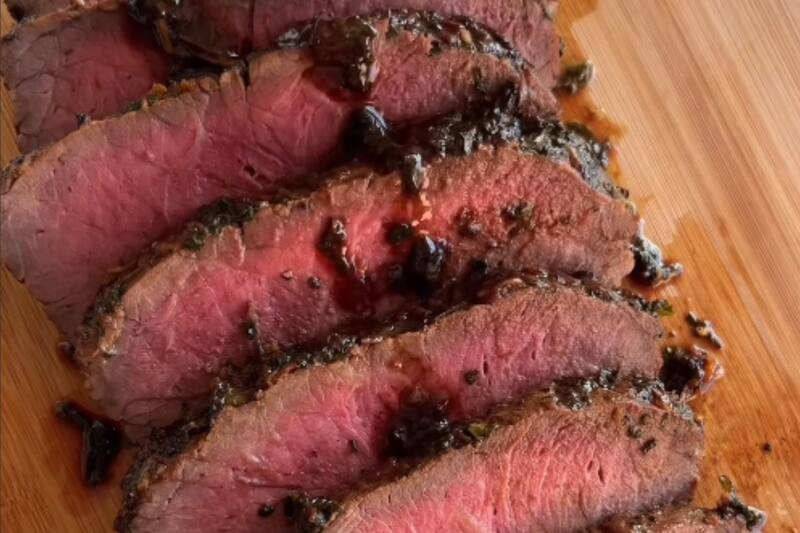 Es una preparación perfecta para el Año Nuevo que no puede faltar en tu mesa.
Créditos: IG @lyzesmeralda.