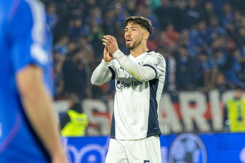 Será titular contra la U esta noche.