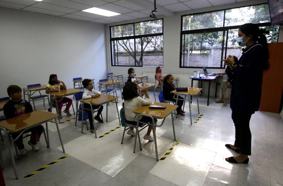 Colegio de Profesores por retorno a clases: los ministros Figueroa y Paris están fuera de toda realidad