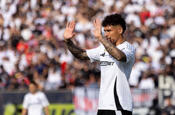 “Muy avanzado”: Vasco da Gama subió la puntería y está a un paso de llevarse a Alan Saldivia