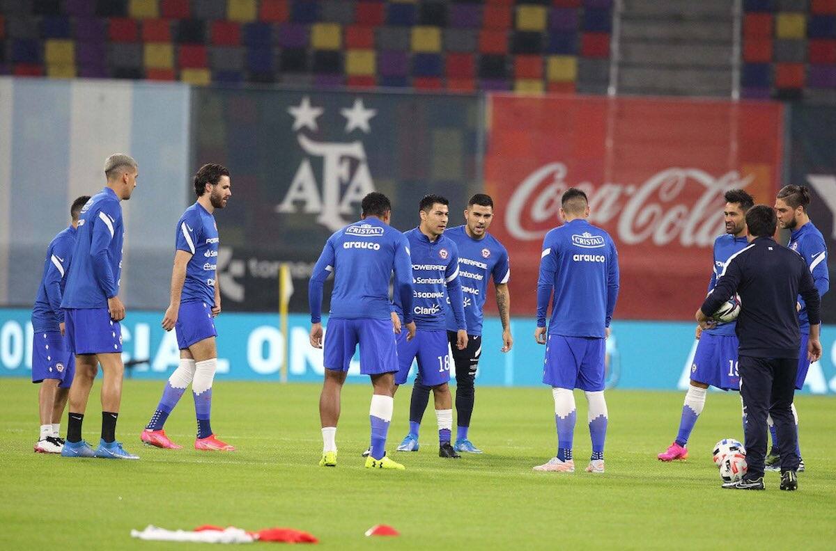 Argentina vs Chile: confirman caso de COVID-19 en terna arbitral encargada del VAR