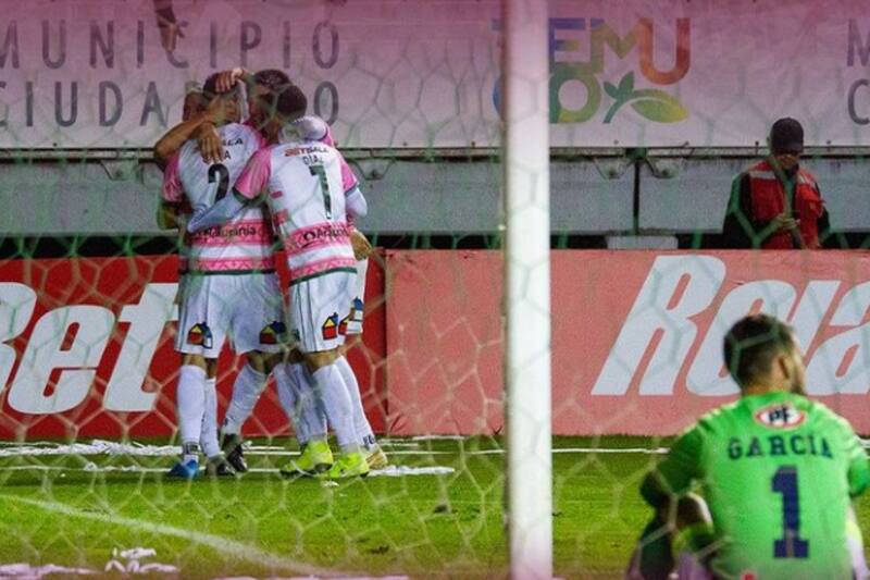 Deportes Temuco se metió en la lucha por el título de la Primera B. Crédito: @deportes_temuco_oficial.
