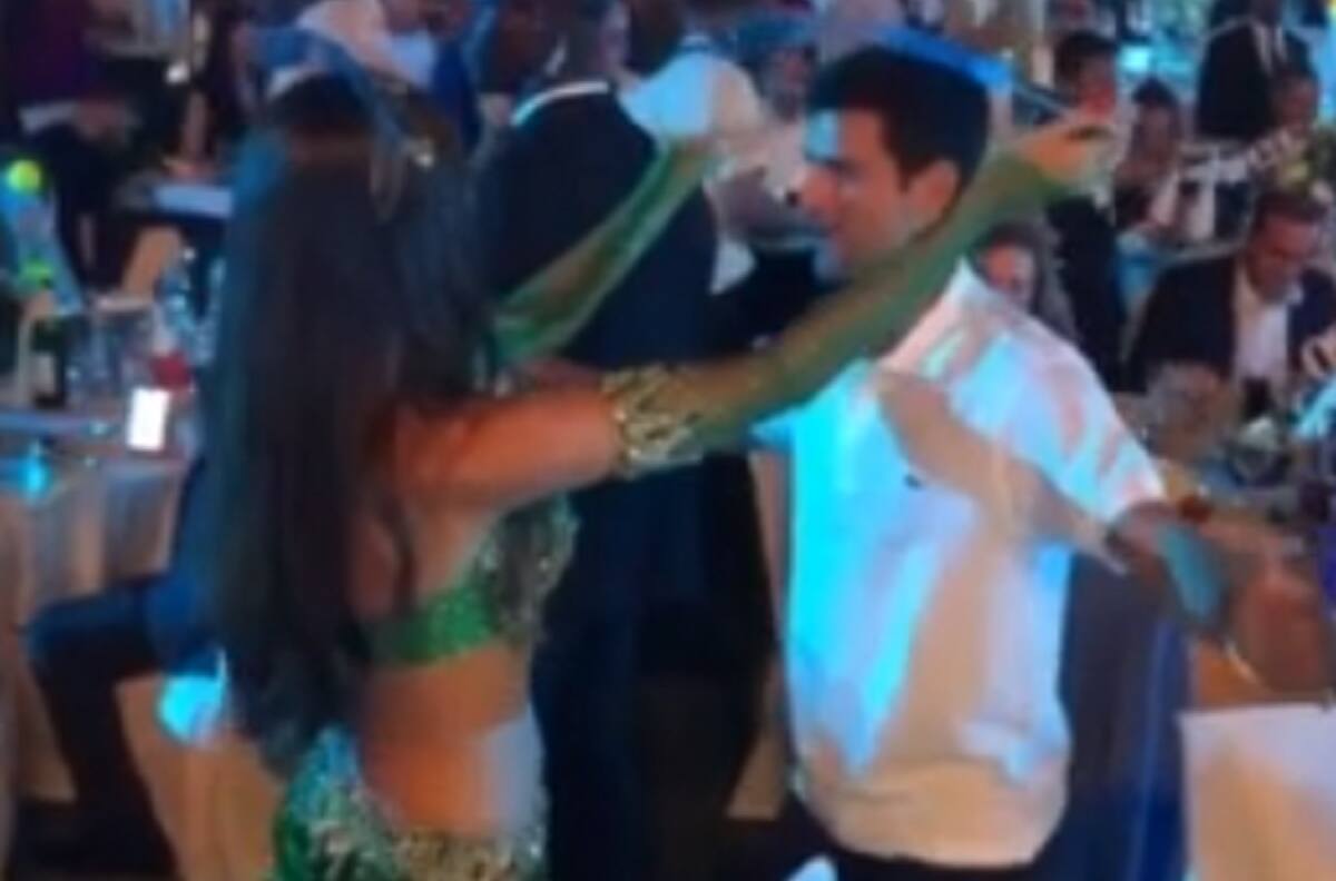 Djokovic se robó todas las miradas con este baile en una fiesta de Dubai