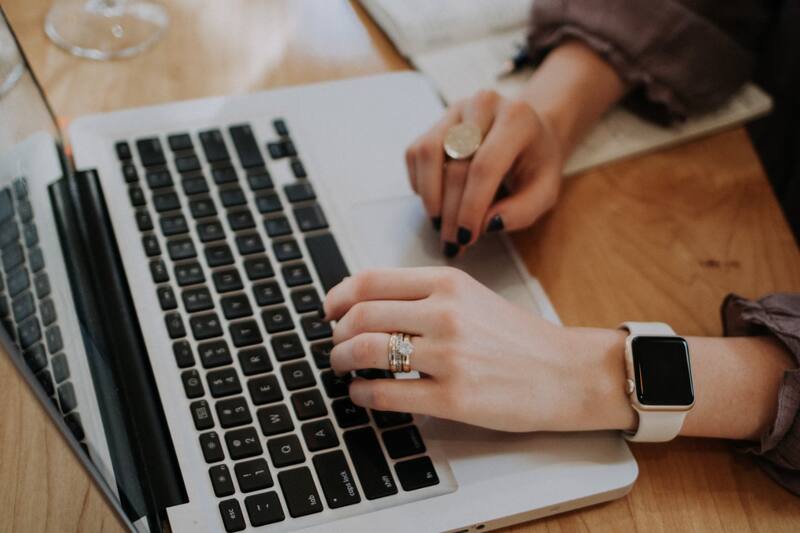 tiene más de 1.000 empleos a los que se pueden postular.