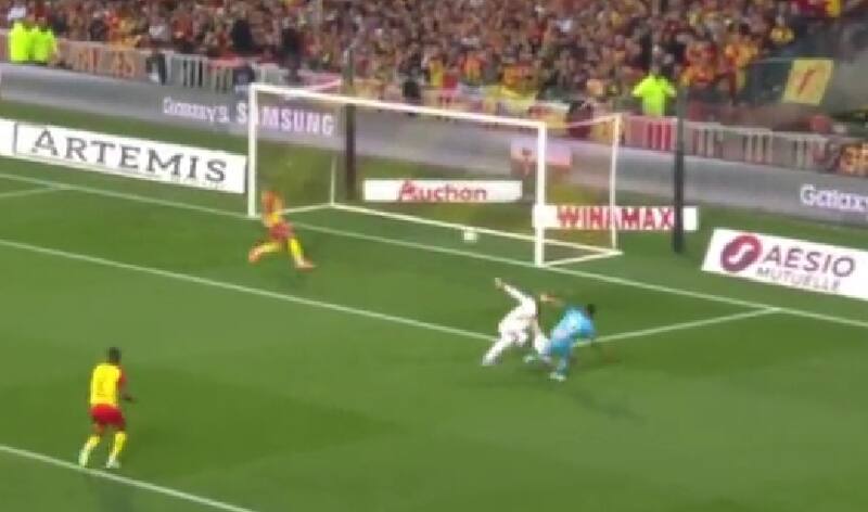 El golazo anulado a Alexis Sánchez