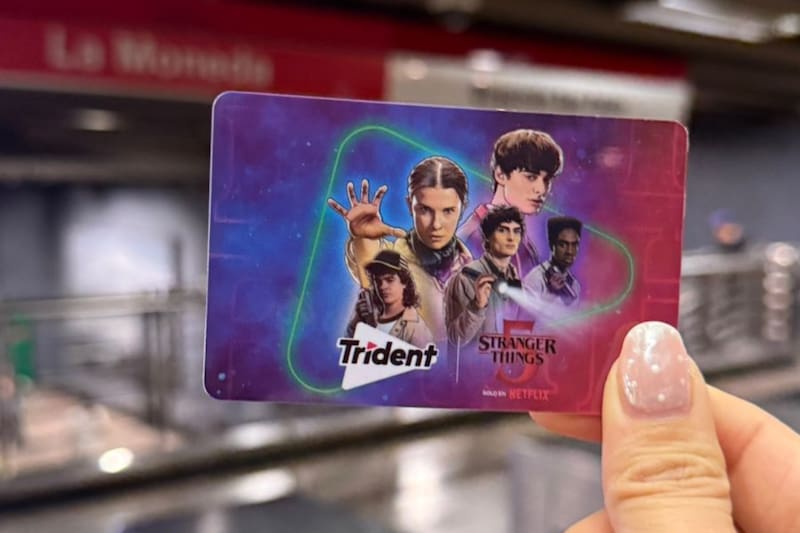 La edición ya está a la venta a contar de este lunes 1 de diciembre en varias estaciones de la red. Créditos: Metro de Santiago.