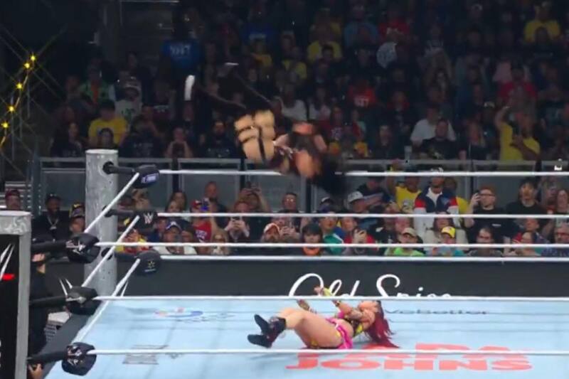 La luchadora se convirtió en campeona mundial de WWE.