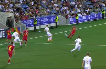 VIDEO | ¿Directo al Puskás? El golazo de mitad de cancha en el triunfo de Andorra en la Nations League