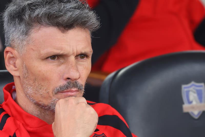 El DT planea un tremendo movimiento en el equipo para enfrentar a Deportes Concepción. Foto: Aton.