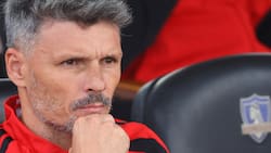 La decisión de último minuto de Fernando Ortiz que remece la formación de Colo Colo para enfrentar a Huachipato