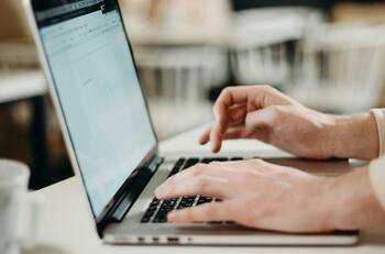 Oficina del Ministerio de Transportes busca trabajadores: pagan desde $914.000