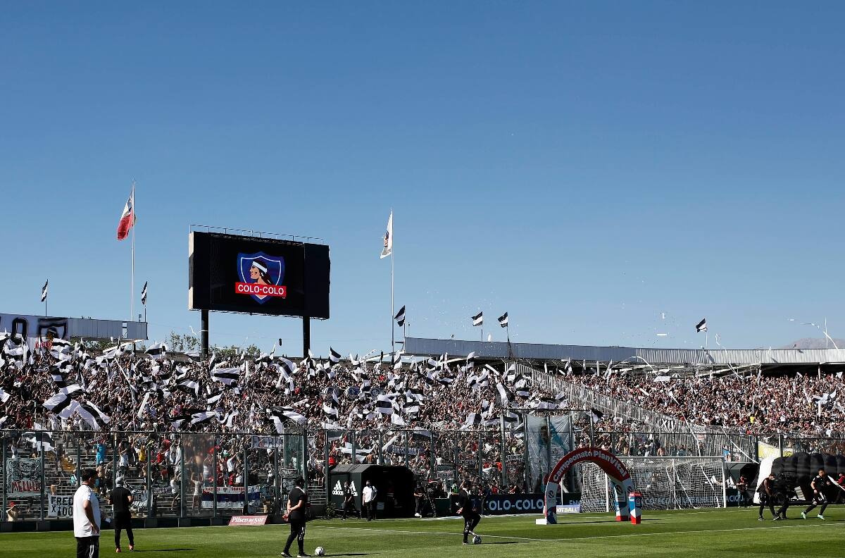 Seremi de Salud también dejó en cuarentena la Casa Alba de Colo Colo por contactos estrechos
