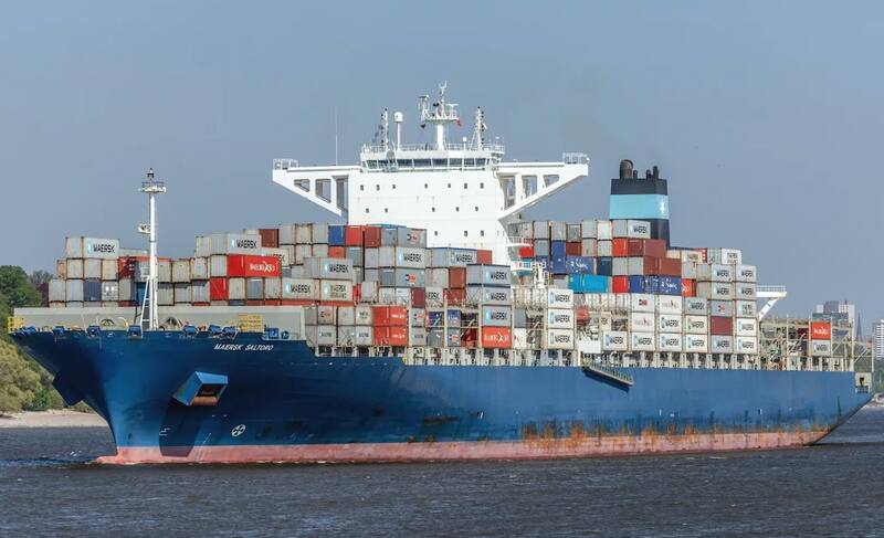 El buque danés llegó con más de un mes de retraso a China con la fruta chilena abordo. Foto: Marine Traffic