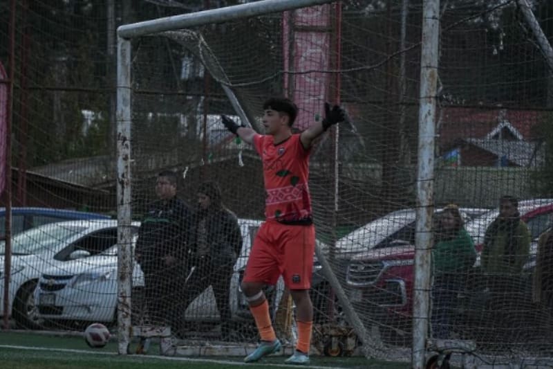 Franco Quijada está entrenando en Gremio.