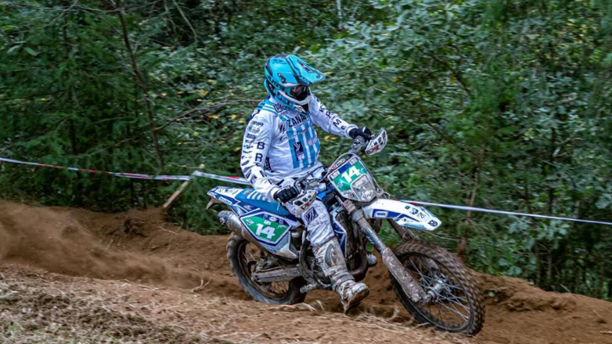 Ruy Barbosa irá por el título Junior 1 del Campeonato Mundial de Moto Enduro FIM